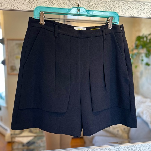NWT Anthropologie Super High Waist/Rise Black Pleated External Pockets Shorts 12 - Picture 1 of 12